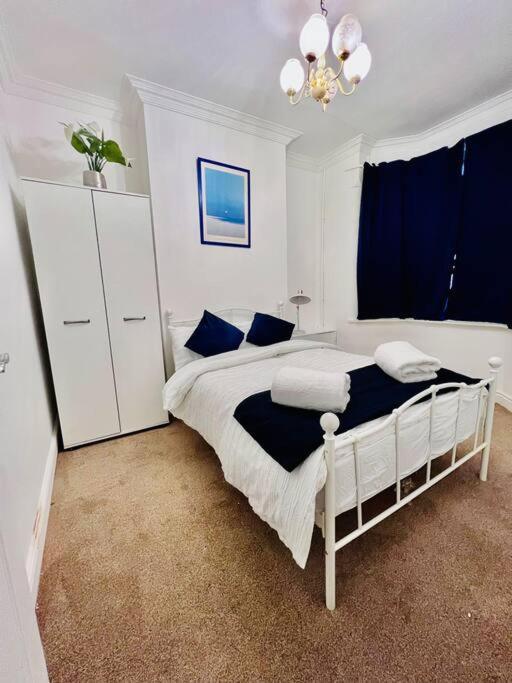 מידלסבורו Lovely 3Bed Home מראה חיצוני תמונה